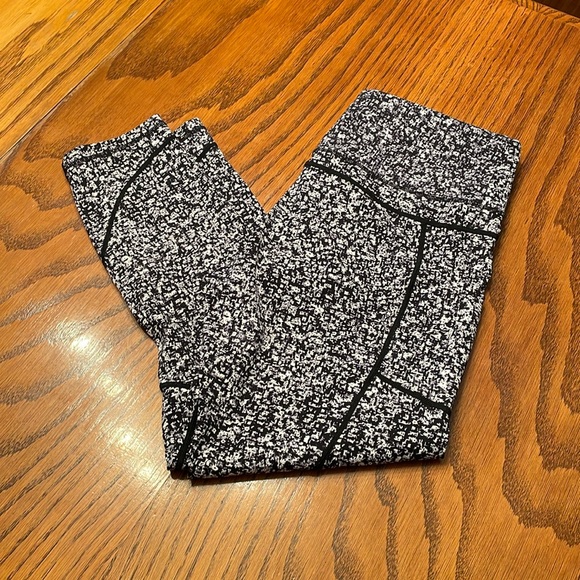 ZYIA Pants - Zyia active leggings